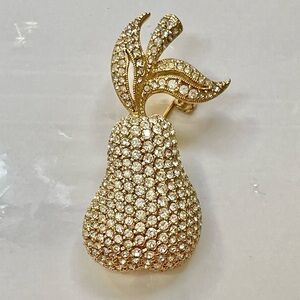 Swarovski Crystal Still Life Pear Brooch Gold Gift Boxed Designer Vintage